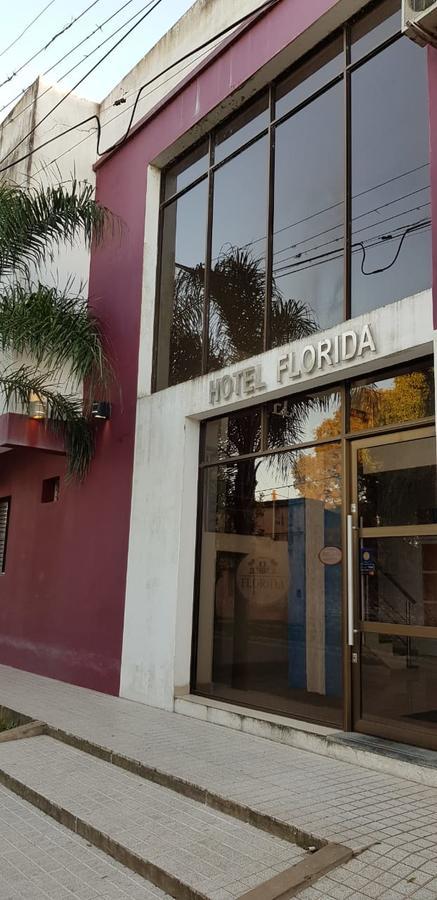 Hotel Florida Saladas Exterior photo